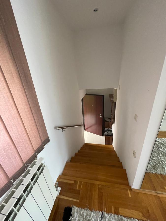Casa Gialla Free Parking Sarajevo Luaran gambar