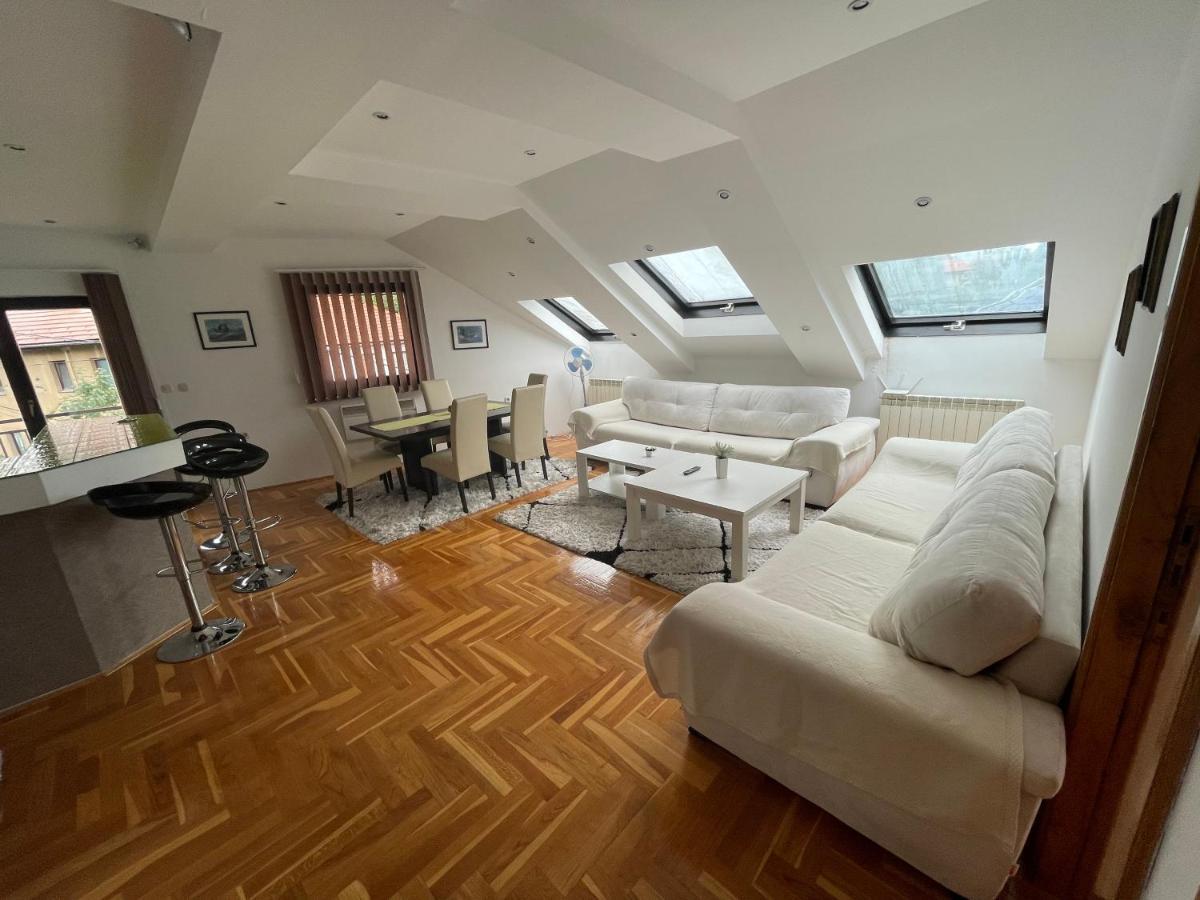 Casa Gialla Free Parking Sarajevo Luaran gambar